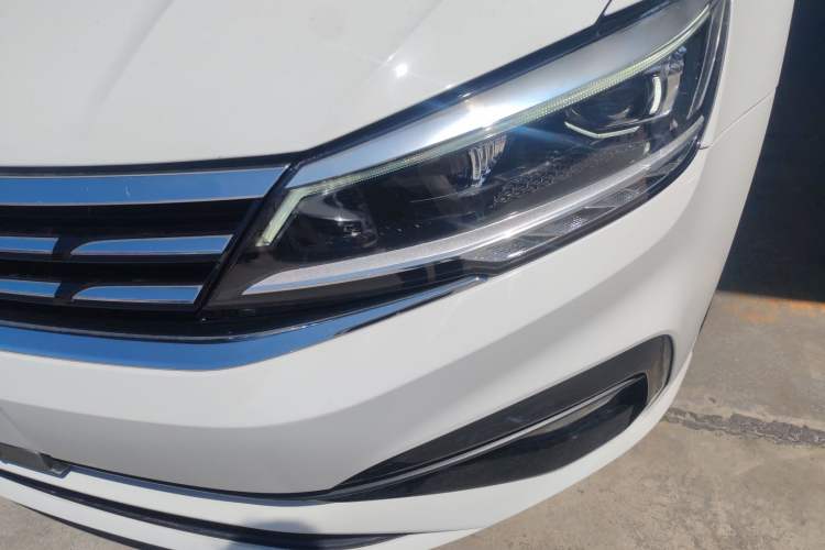 Used Volkswagen Lamando 2019 280TSI DSG Comfort Edition China VI standard Left Front Headlight