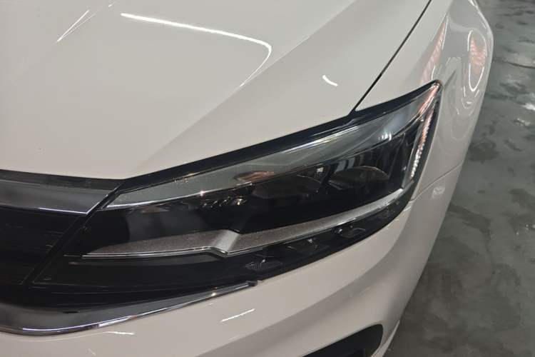 Used Volkswagen Lamando 2019 230TSI DSG Fashion Edition China VI Left Front Headlight