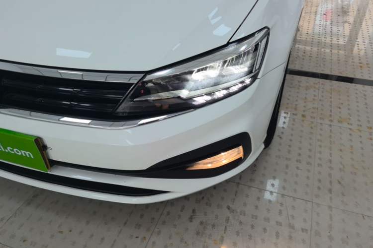 Used Volkswagen Lamando 2019 230TSI DSG Fashion Edition China VI Left Front Headlight
