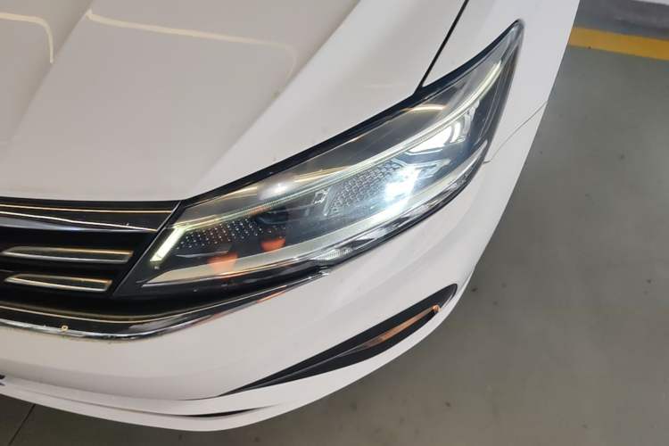 Used Volkswagen Lamando 2019 280TSI DSG Comfort Edition China VI standard Left Front Headlight