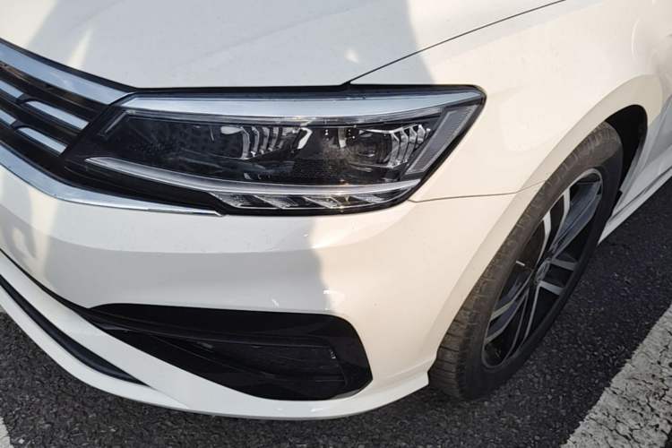 Used Volkswagen Lamando 2019 280TSI DSG Comfort Edition China VI standard Left Front Headlight