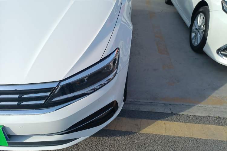 Used Volkswagen Lamando 2019 280TSI DSG Luxury Edition China VI Standard Left Front Headlight