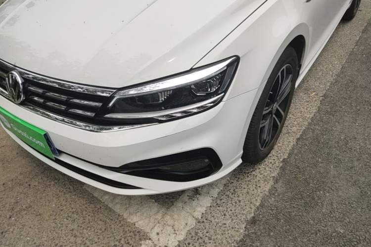 Used Volkswagen Lamando 2019 280TSI DSG Comfort Edition China VI standard Left Front Headlight