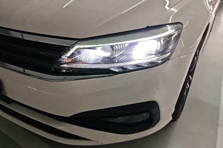 Used Volkswagen Lamando 2019 280TSI DSG Comfort Edition China VI standard Left Front Headlight