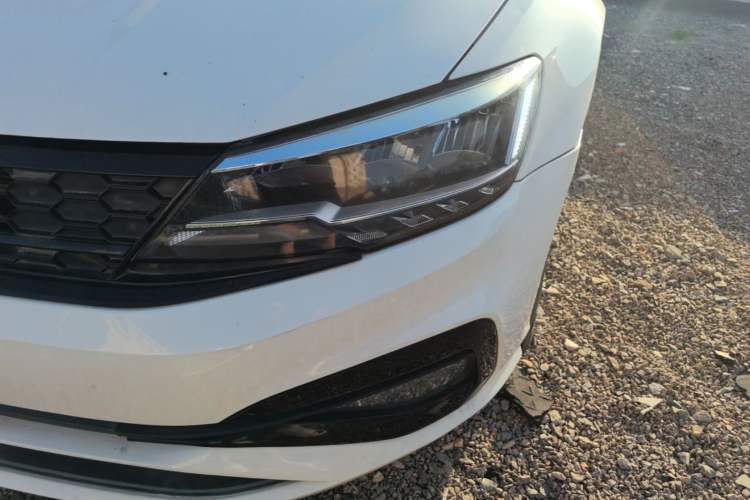 Used Volkswagen Lamando 2019 230TSI DSG Fashion Edition China VI Left Front Headlight