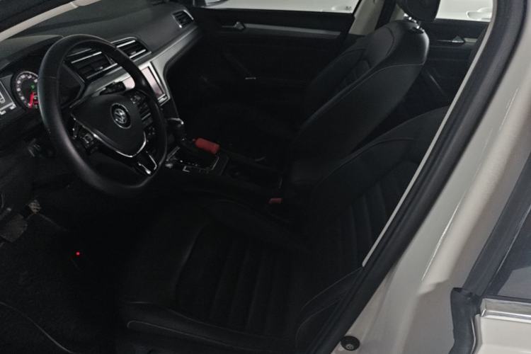 Used Volkswagen Lamando 2019 280TSI DSG Comfort Edition China V Standard Left Front Seat