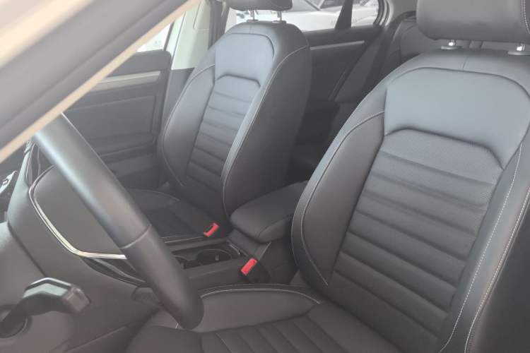 Used Volkswagen Lamando 2019 280TSI DSG Comfort Edition China VI standard Left Front Seat