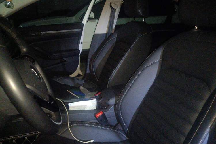 Used Volkswagen Lamando 2019 280TSI DSG Comfort Edition China VI standard Left Front Seat