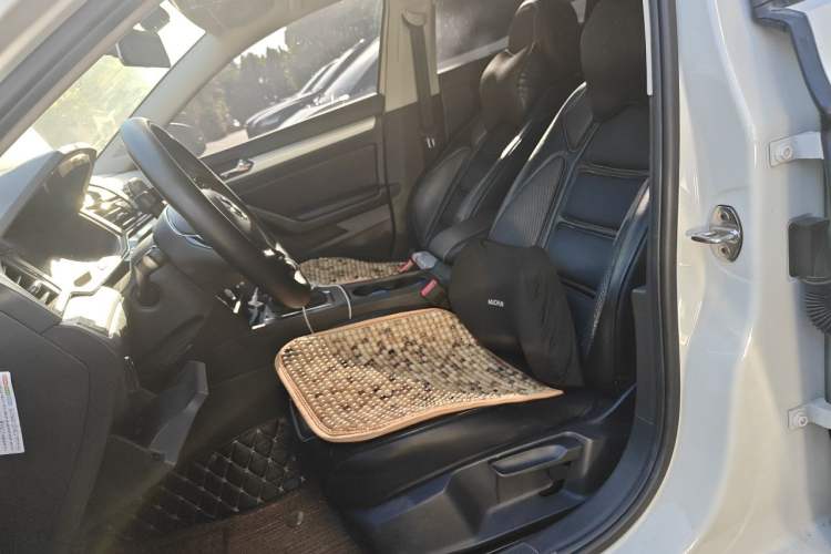 Used Volkswagen Lamando 2019 230TSI DSG Fashion Edition China VI Left Front Seat