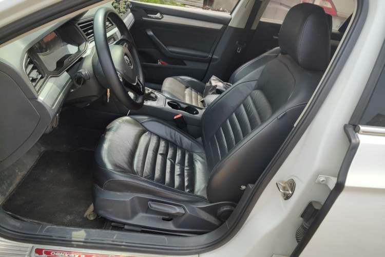 Used Volkswagen Lamando 2019 230TSI DSG Fashion Edition China VI Left Front Seat