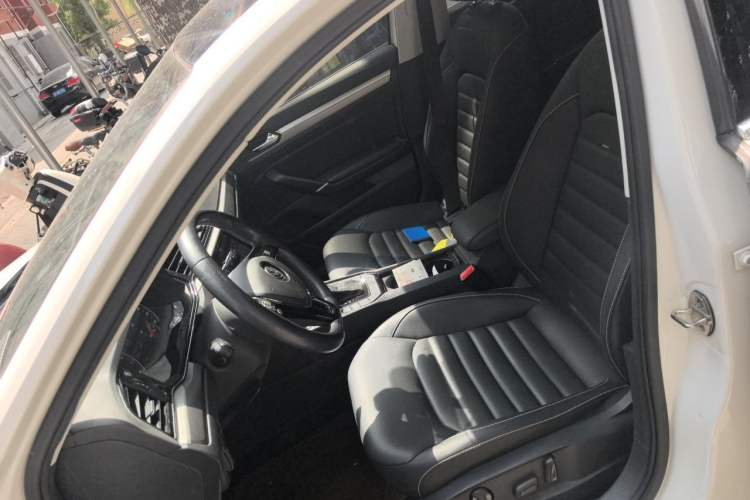 Used Volkswagen Lamando 2019 280TSI DSG Comfort Edition China V Standard Left Front Seat