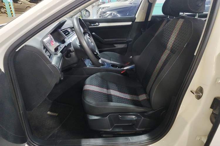 Used Volkswagen Lamando 2019 230TSI DSG Vision Edition China VI Standard Left Front Seat