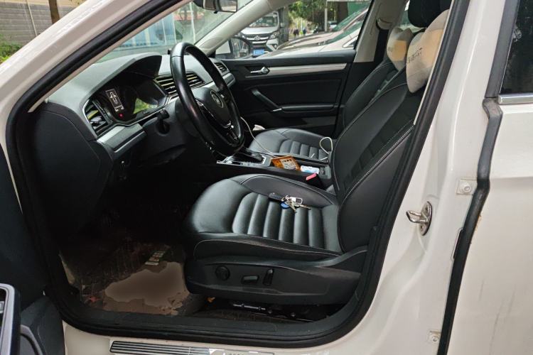 Used Volkswagen Lamando 2019 280TSI DSG Comfort Edition China VI standard Left Front Seat