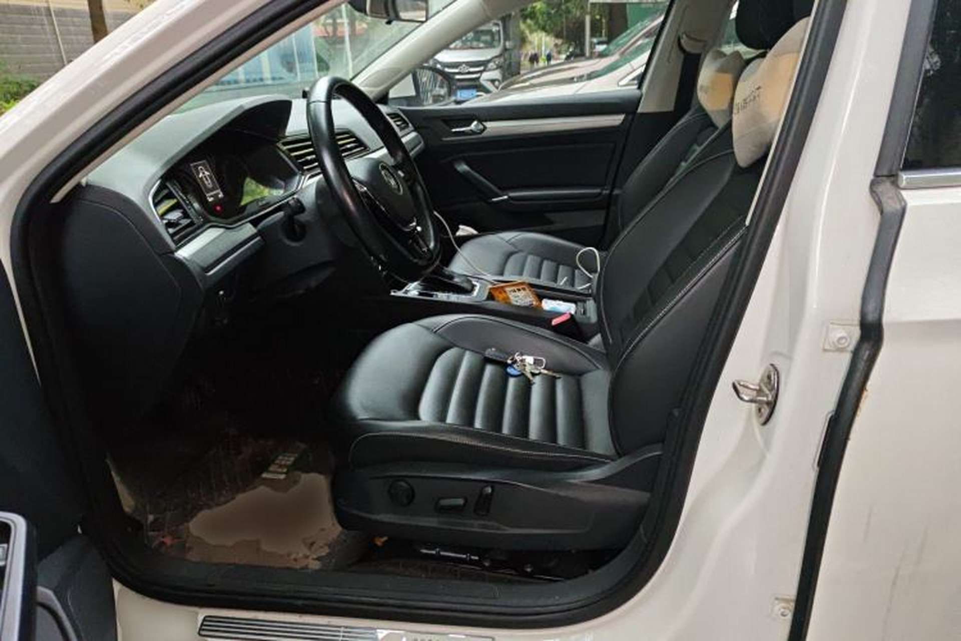 Used Volkswagen Lamando 2019 280TSI DSG Comfort Edition China VI standard Left Front Seat