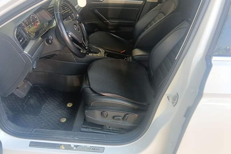 Used Volkswagen Lamando 2019 280TSI DSG Comfort Edition China VI standard Left Front Seat