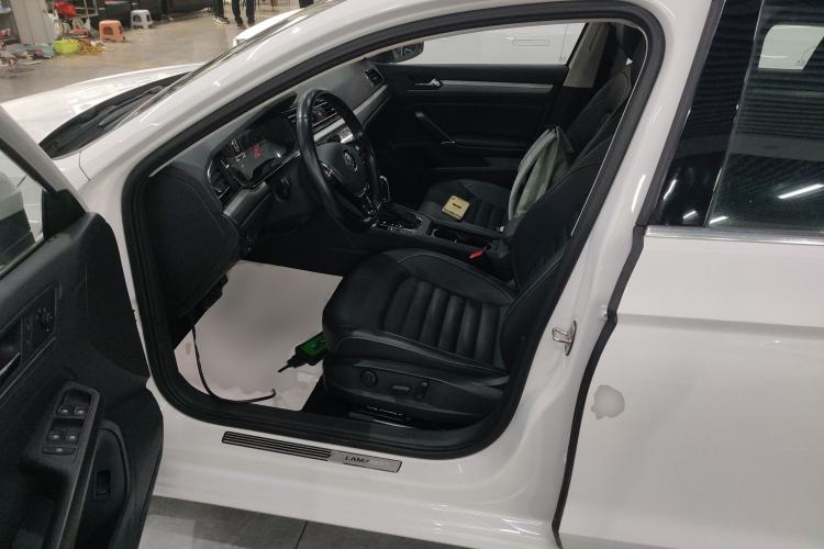 Used Volkswagen Lamando 2019 280TSI DSG Comfort Edition China VI standard Left Front Seat
