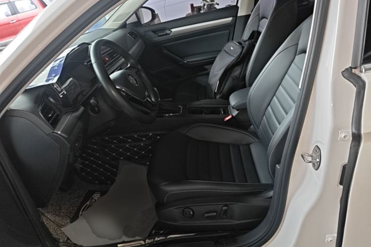 Used Volkswagen Lamando 2019 280TSI DSG Comfort Edition China V Standard Left Front Seat