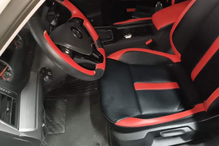 Used Volkswagen Lamando 2019 230TSI DSG Fashion Edition China V Standard Left Front Seat