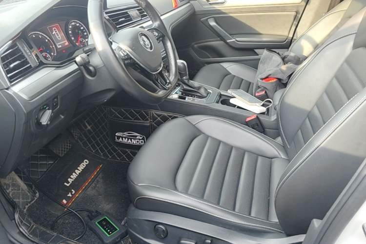 Used Volkswagen Lamando 2019 280TSI DSG Comfort Edition China VI standard Left Front Seat