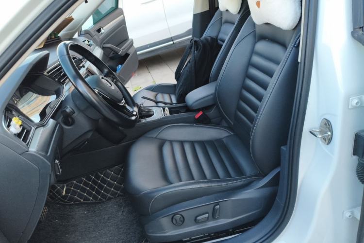 Used Volkswagen Lamando 2019 280TSI DSG Comfort Edition China VI standard Left Front Seat