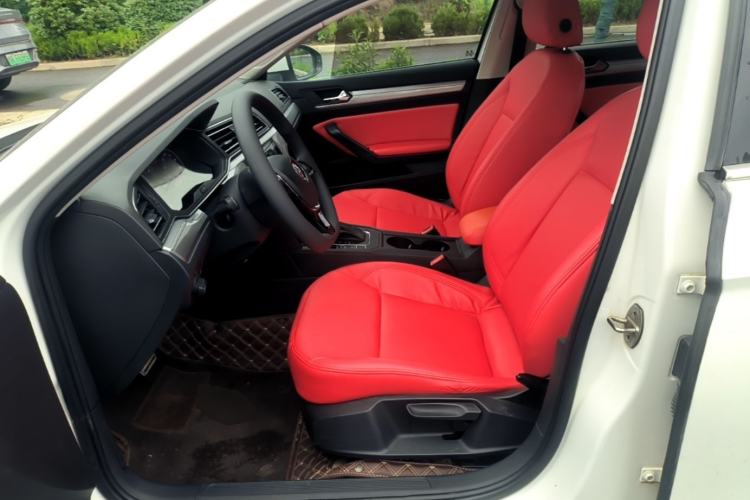Used Volkswagen Lamando 2019 230TSI DSG Fashion Edition China VI Left Front Seat