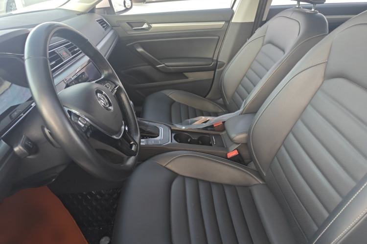 Used Volkswagen Lamando 2019 280TSI DSG Comfort Edition China VI standard Left Front Seat