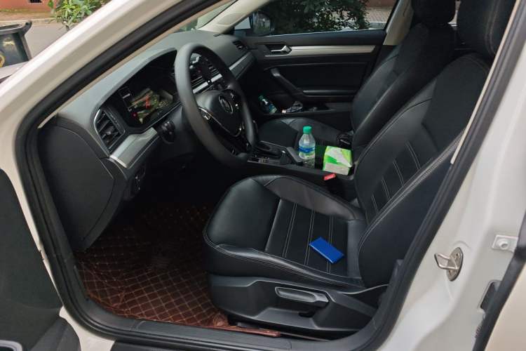 Used Volkswagen Lamando 2019 230TSI DSG Fashion Edition China V Standard Left Front Seat