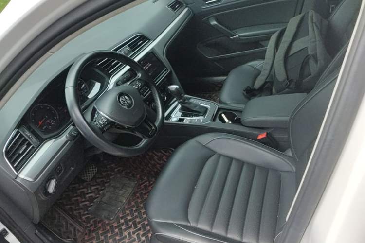 Used Volkswagen Lamando 2019 280TSI DSG Comfort Edition China VI standard Left Front Seat