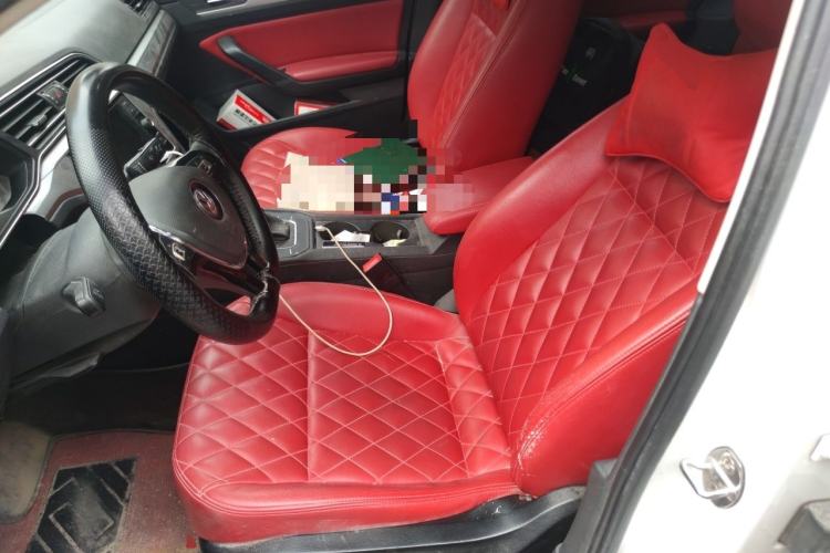 Used Volkswagen Lamando 2019 230TSI DSG Fashion Edition China VI Left Front Seat
