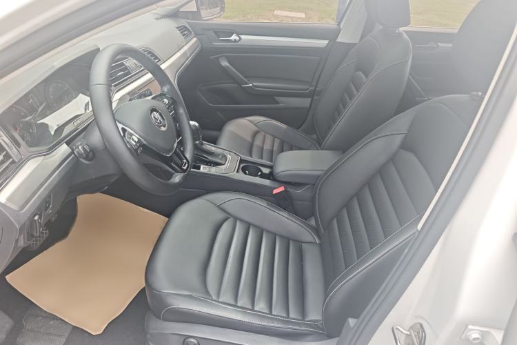 Used Volkswagen Lamando 2019 280TSI DSG Comfort Edition China V Standard Left Front Seat