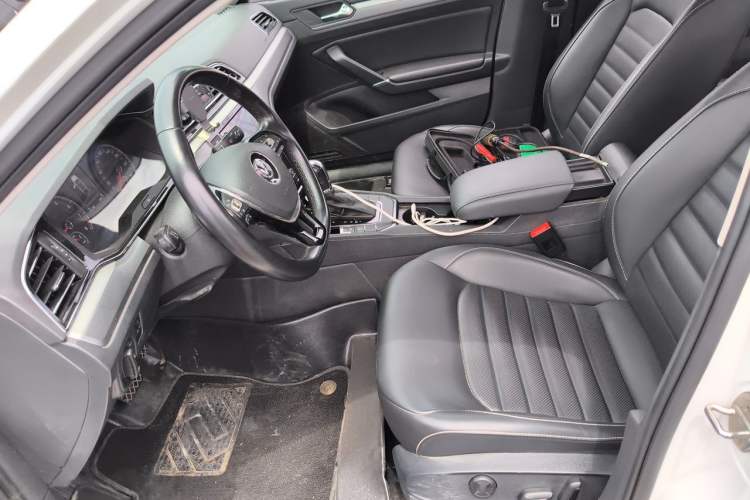 Used Volkswagen Lamando 2019 280TSI DSG Comfort Edition China VI standard Left Front Seat