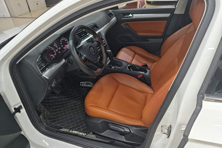Used Volkswagen Lamando 2019 230TSI DSG Fashion Edition China V Standard Left Front Seat