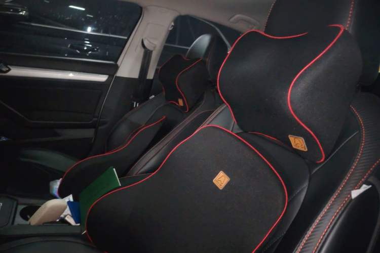Used Volkswagen Lamando 2019 230TSI DSG Fashion Edition China V Standard Left Front Seat