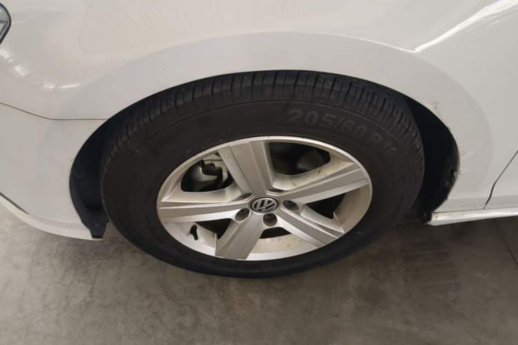 Used Volkswagen Lamando 2019 230TSI DSG Fashion Edition China VI Left Front Wheel Hub