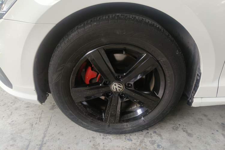 Used Volkswagen Lamando 2019 230TSI DSG Fashion Edition China VI Left Front Wheel Hub