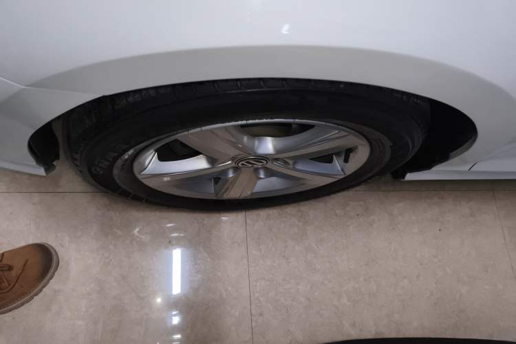 Used Volkswagen Lamando 2019 230TSI DSG Fashion Edition China VI Left Front Wheel Hub