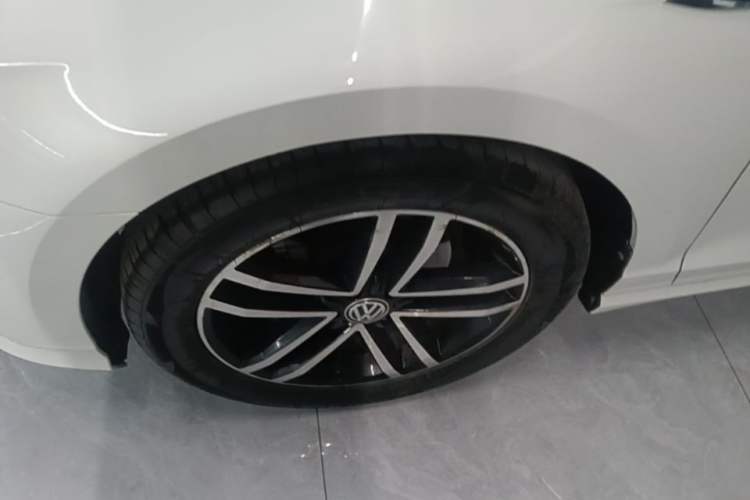 Used Volkswagen Lamando 2019 280TSI DSG Comfort Edition China V Standard Left Front Wheel Hub