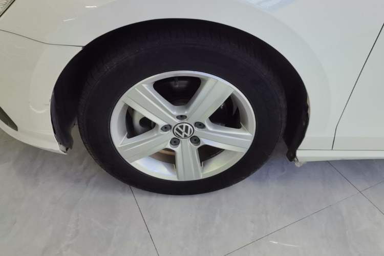 Used Volkswagen Lamando 2019 230TSI DSG Fashion Edition China VI Left Front Wheel Hub