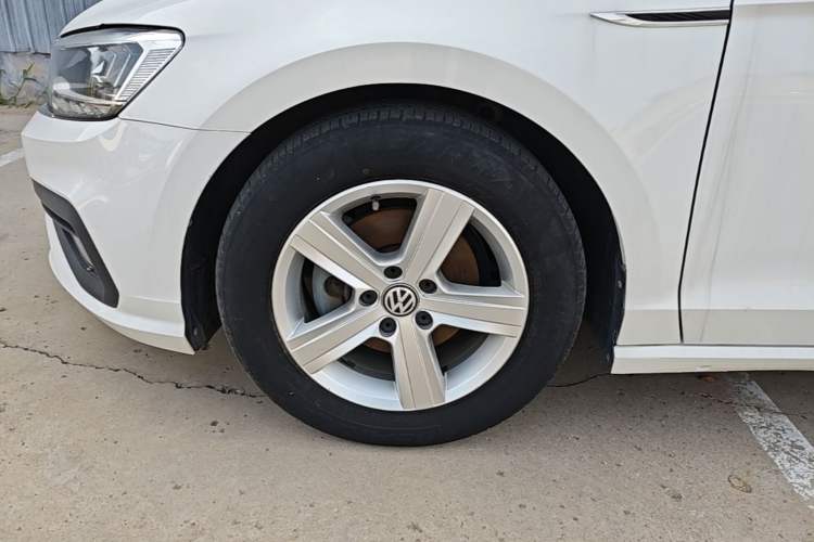 Used Volkswagen Lamando 2019 230TSI DSG Fashion Edition China VI Left Front Wheel Hub