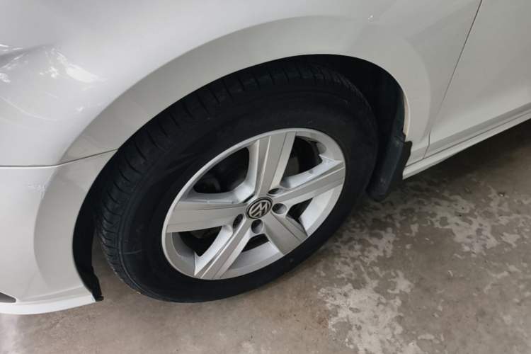 Used Volkswagen Lamando 2019 230TSI DSG Fashion Edition China VI Left Front Wheel Hub