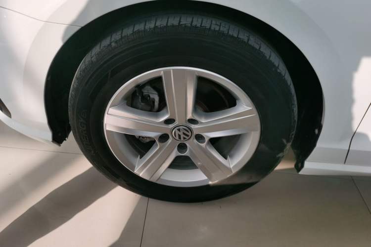 Used Volkswagen Lamando 2019 230TSI DSG Fashion Edition China VI Left Front Wheel Hub