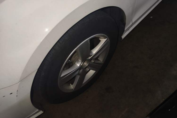 Used Volkswagen Lamando 2019 230TSI DSG Fashion Edition China VI Left Front Wheel Hub