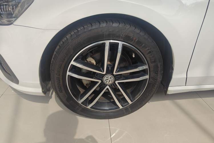 Used Volkswagen Lamando 2019 280TSI DSG Comfort Edition China V Standard Left Front Wheel Hub