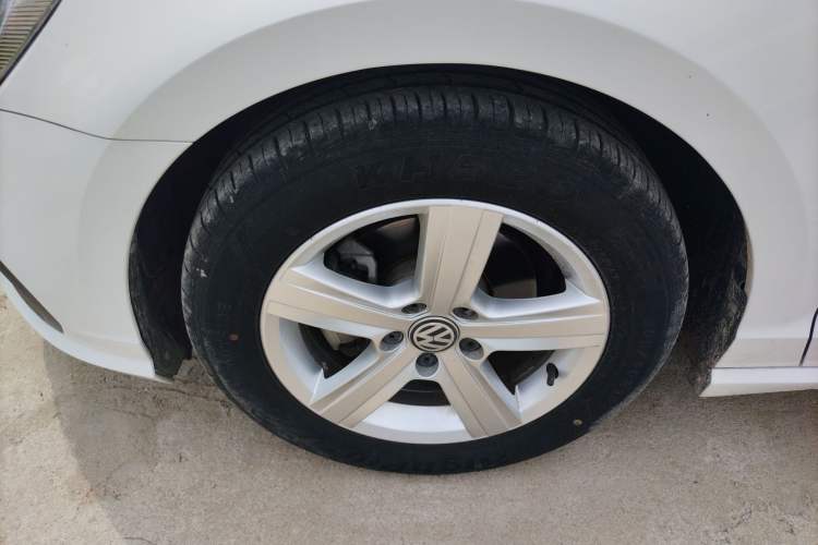 Used Volkswagen Lamando 2019 230TSI DSG Vision Edition China VI Standard Left Front Wheel Hub