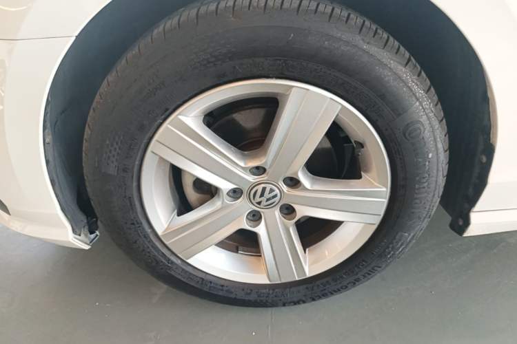 Used Volkswagen Lamando 2019 230TSI DSG Fashion Edition China VI Left Front Wheel Hub