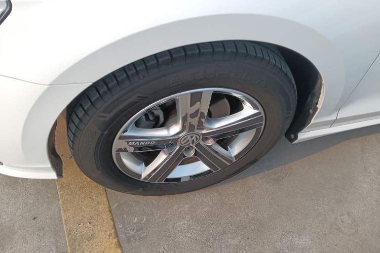 Used Volkswagen Lamando 2019 230TSI DSG Fashion Edition China VI Left Front Wheel Hub