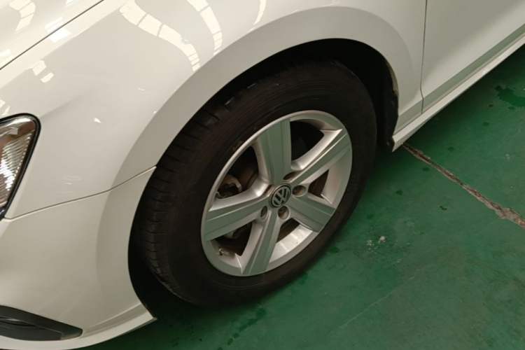 Used Volkswagen Lamando 2019 230TSI DSG Fashion Edition China VI Left Front Wheel Hub