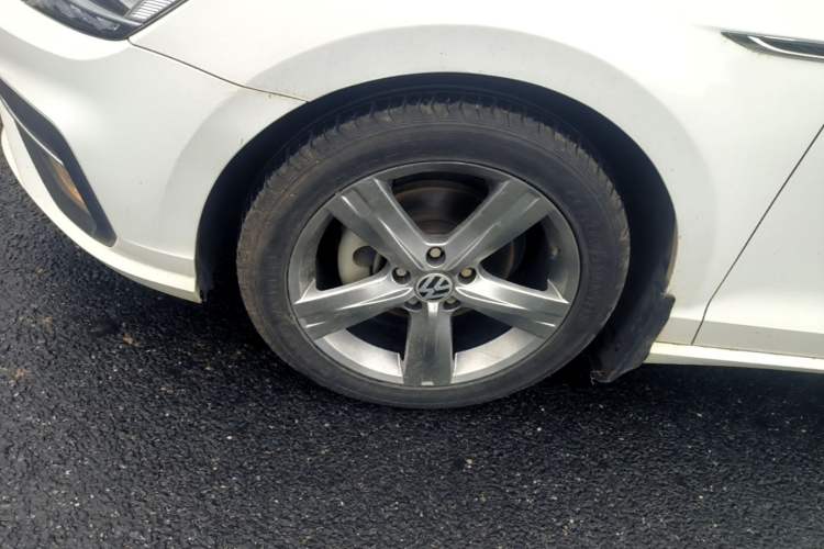 Used Volkswagen Lamando 2019 230TSI DSG Fashion Edition China VI Left Front Wheel Hub