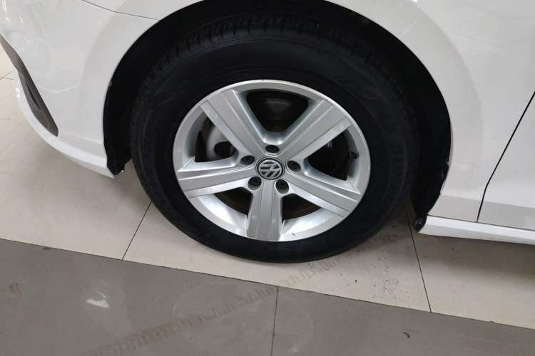 Used Volkswagen Lamando 2019 230TSI DSG Fashion Edition China VI Left Front Wheel Hub