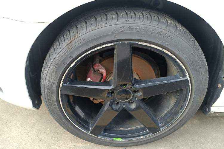 Used Volkswagen Lamando 2019 230TSI DSG Fashion Edition China V Standard Left Front Wheel Hub